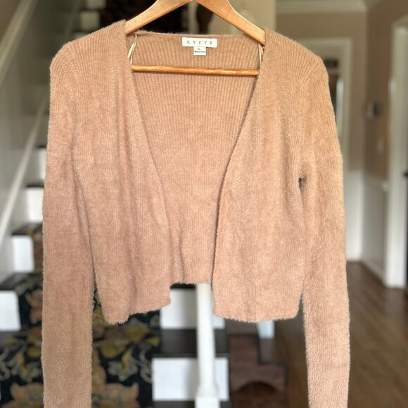 HYFVE Tan Teddy Bear Knit Fuzzy Open Cardigan Cropped Sweater Womens Size Large - Picture 2 of 8